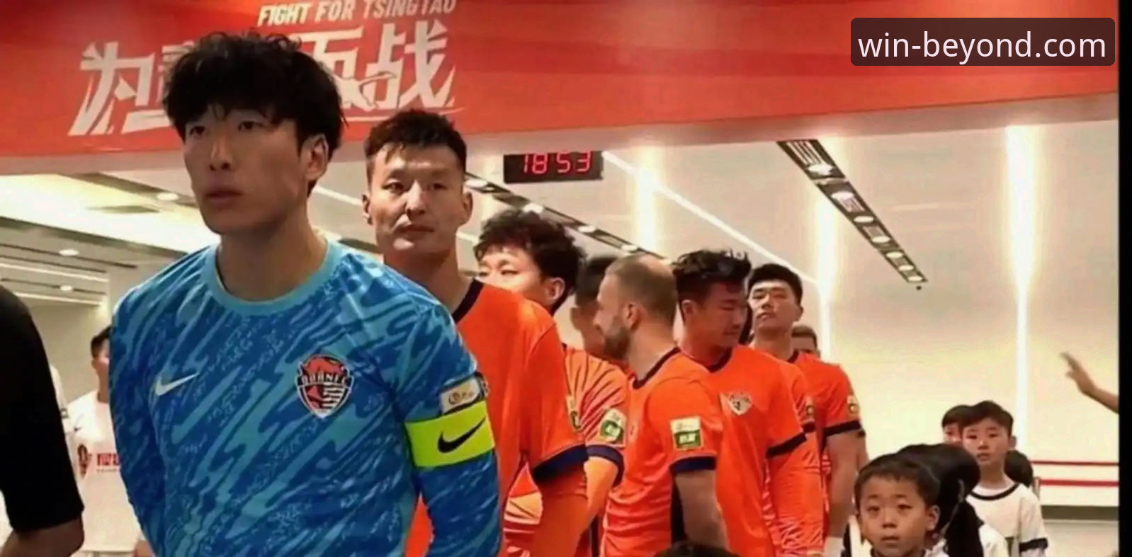 必赢游戏怎么下载 青岛海牛3-1上海海港深度评测:从13年等待到赛季转折点,必赢亚洲官网用户视角下的战术解析